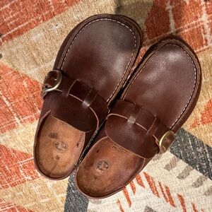 Birkenstock Buckley brown mules
